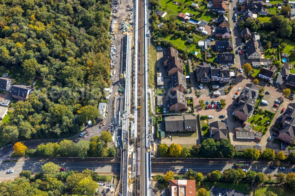 Voerde (Niederrhein) from the bird's eye view: new construction of the bridge structure about the Steinstrasse in Voerde (Niederrhein) at Ruhrgebiet in the state North Rhine-Westphalia, Germany