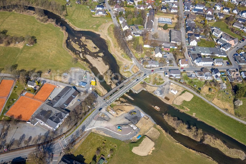 Oeventrop from the bird's eye view: New construction of the bridge structure Dinscheder Bruecke over the Ruhr river in Oeventrop at Sauerland in the state North Rhine-Westphalia, Germany