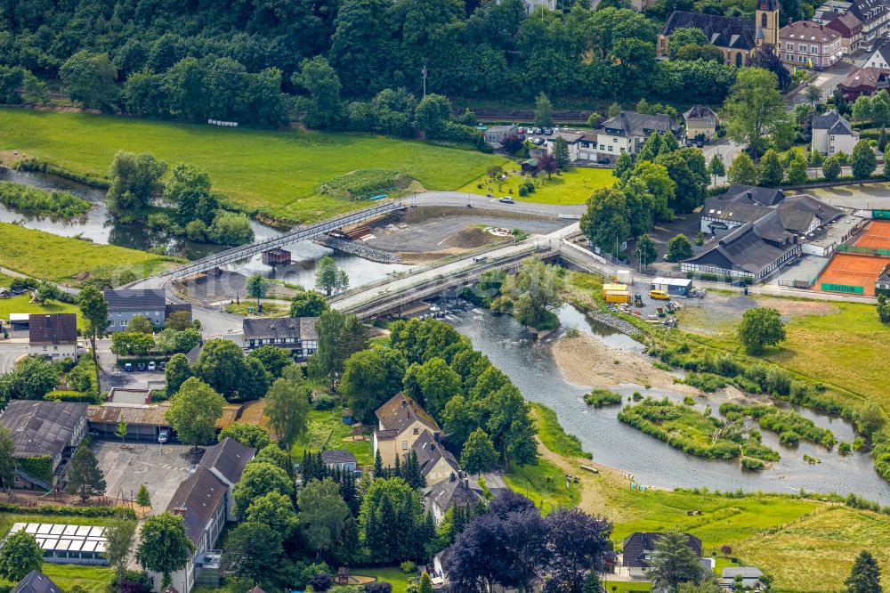 Oeventrop from above - New construction of the bridge structure Dinscheder Bruecke over the Ruhr river in Oeventrop at Sauerland in the state North Rhine-Westphalia, Germany