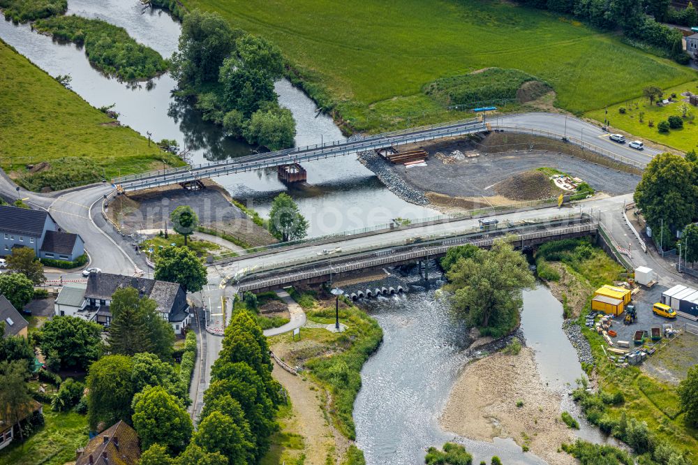 Aerial photograph Oeventrop - New construction of the bridge structure Dinscheder Bruecke over the Ruhr river in Oeventrop at Sauerland in the state North Rhine-Westphalia, Germany