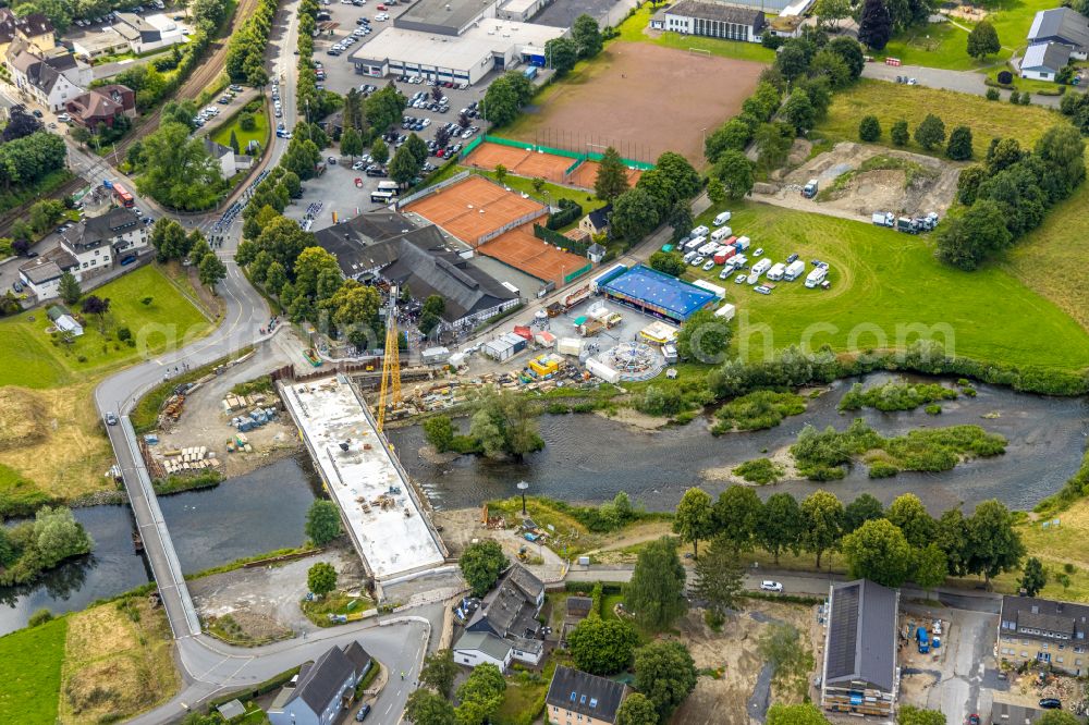 Aerial image Oeventrop - New construction of the bridge structure Dinscheder Bruecke over the Ruhr river in Oeventrop at Sauerland in the state North Rhine-Westphalia, Germany