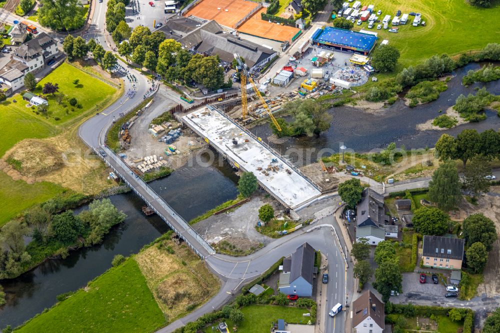 Aerial photograph Oeventrop - New construction of the bridge structure Dinscheder Bruecke over the Ruhr river in Oeventrop at Sauerland in the state North Rhine-Westphalia, Germany