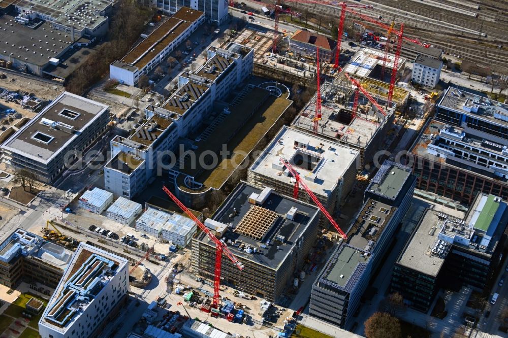 München from the bird's eye view: Construction site for the new building of an Office building - Ensemble of iCampus Rhenania on Friedenstrasse corner Muehldorfstrasse in the district Berg am Laim in Munich in the state Bavaria, Germany