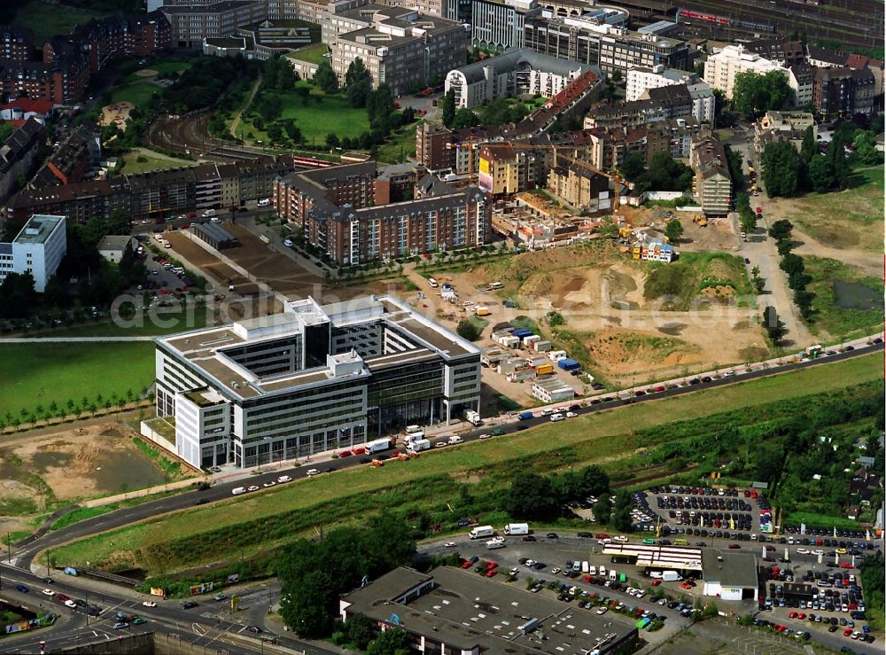 Aerial photograph Düsseldorf - Construction site for new office and retail building on the International Trade Centre IHC park on the former industrial area and Oberbilk Flingern in Dusseldorf in North Rhine-Westphalia