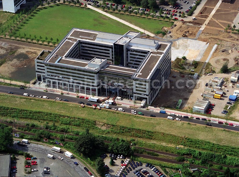 Düsseldorf from above - Construction site for new office and retail building on the International Trade Centre IHC park on the former industrial area and Oberbilk Flingern in Dusseldorf in North Rhine-Westphalia