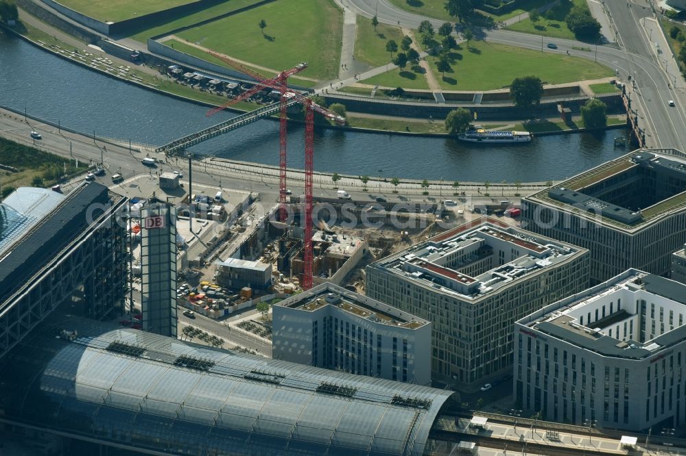 Berlin from the bird's eye view: Construction site to build a new office and commercial building cube berlin on Washingtonplatz - Rahel-Hirsch-Strasse in Berlin, Germany