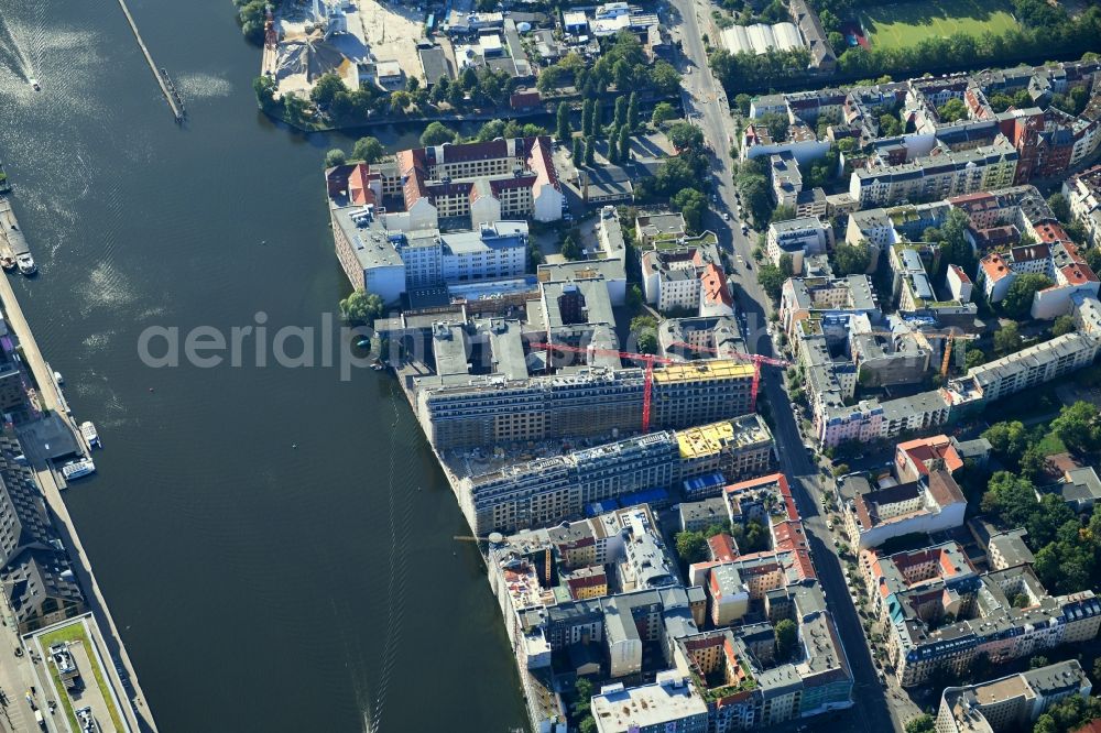 Berlin from above - Construction site to build a new office and commercial building CUVRY CAMPUS on Cuvrystrasse - Schlesische Strasse in the district Kreuzberg in Berlin, Germany