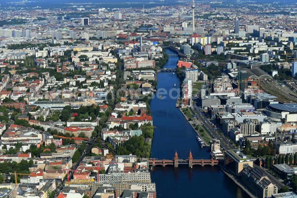 Berlin from above - Construction site to build a new office and commercial building CUVRY CAMPUS on Cuvrystrasse - Schlesische Strasse in the district Kreuzberg in Berlin, Germany