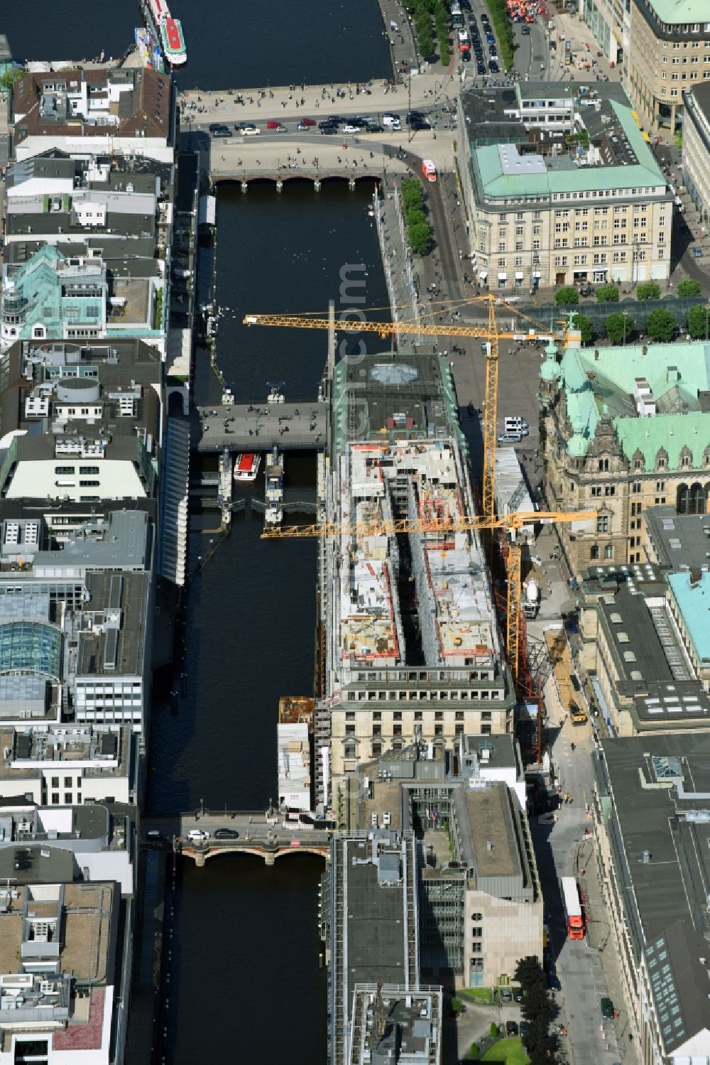 Aerial photograph Hamburg - Construction site to build a new office and commercial building on Alter Wall in Hamburg, Germany