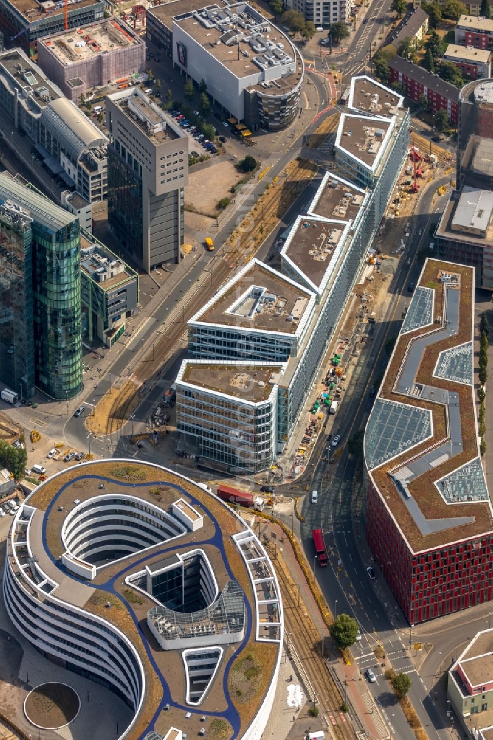 Aerial image Düsseldorf - Construction site to build a new office and commercial building FLOAT between Franzsiusstrasse and Holzstrasse in Duesseldorf in the state North Rhine-Westphalia, Germany