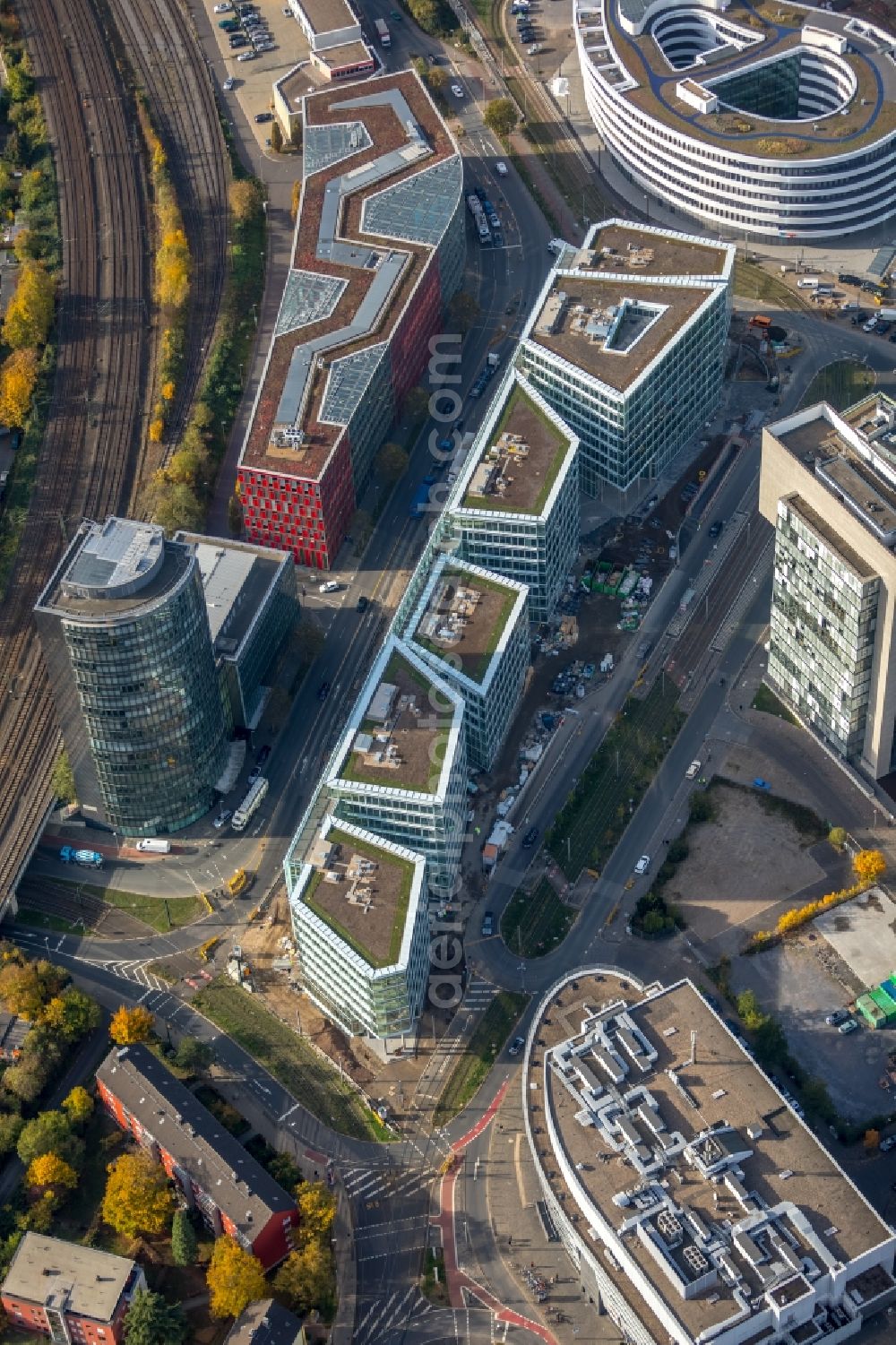 Düsseldorf from the bird's eye view: Construction site to build a new office and commercial building FLOAT between Franzsiusstrasse and Holzstrasse in Duesseldorf in the state North Rhine-Westphalia, Germany