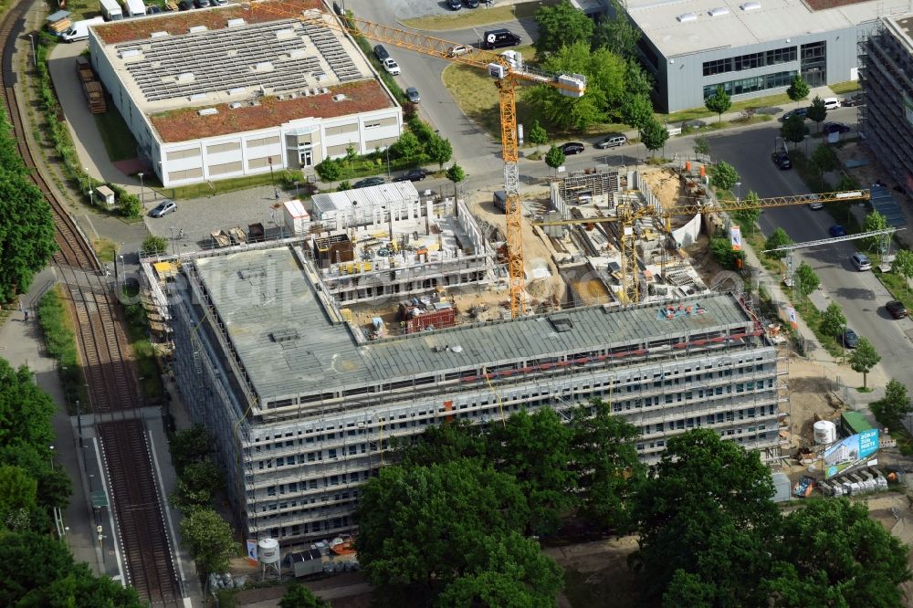 Aerial photograph Berlin - Construction site to build a new office and commercial building NUBIS on Franz-Ehrlich-Strasse corner Ernst-Augustin-Strasse in the district Adlershof in Berlin