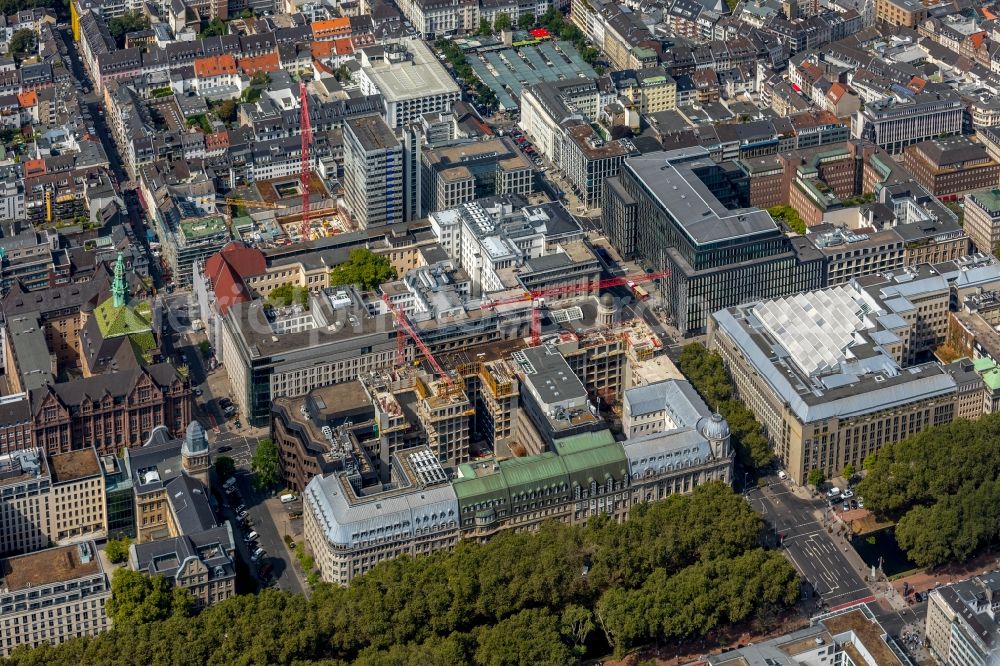 Düsseldorf from the bird's eye view: Construction site to build a new office and commercial building KOe-QUARTIER on Koenigsallee - Breite Strasse in Duesseldorf in the state North Rhine-Westphalia, Germany