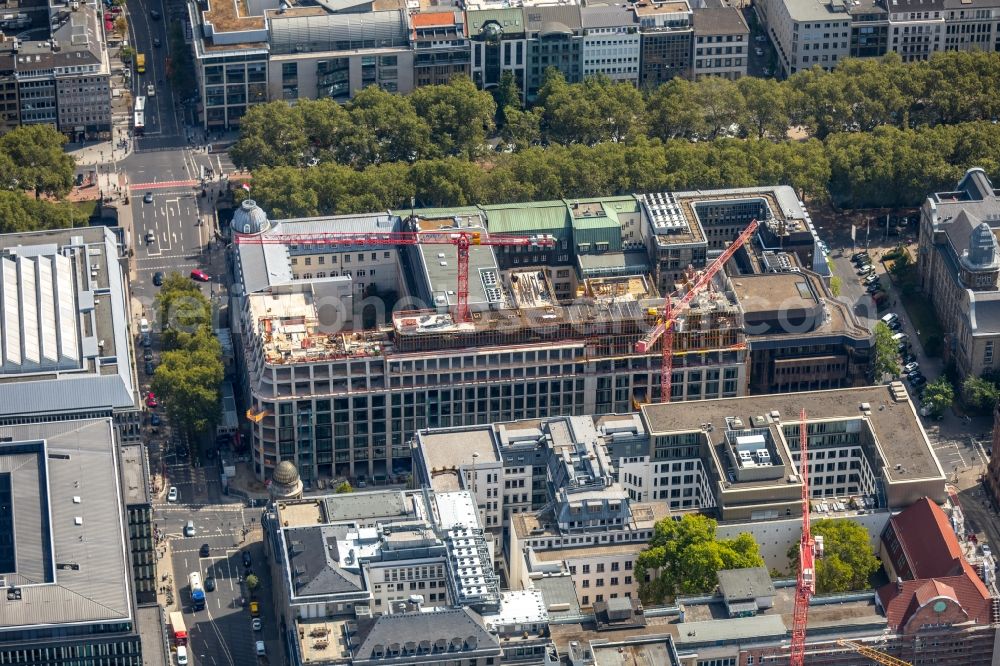 Düsseldorf from the bird's eye view: Construction site to build a new office and commercial building KOe-QUARTIER on Koenigsallee - Breite Strasse in Duesseldorf in the state North Rhine-Westphalia, Germany