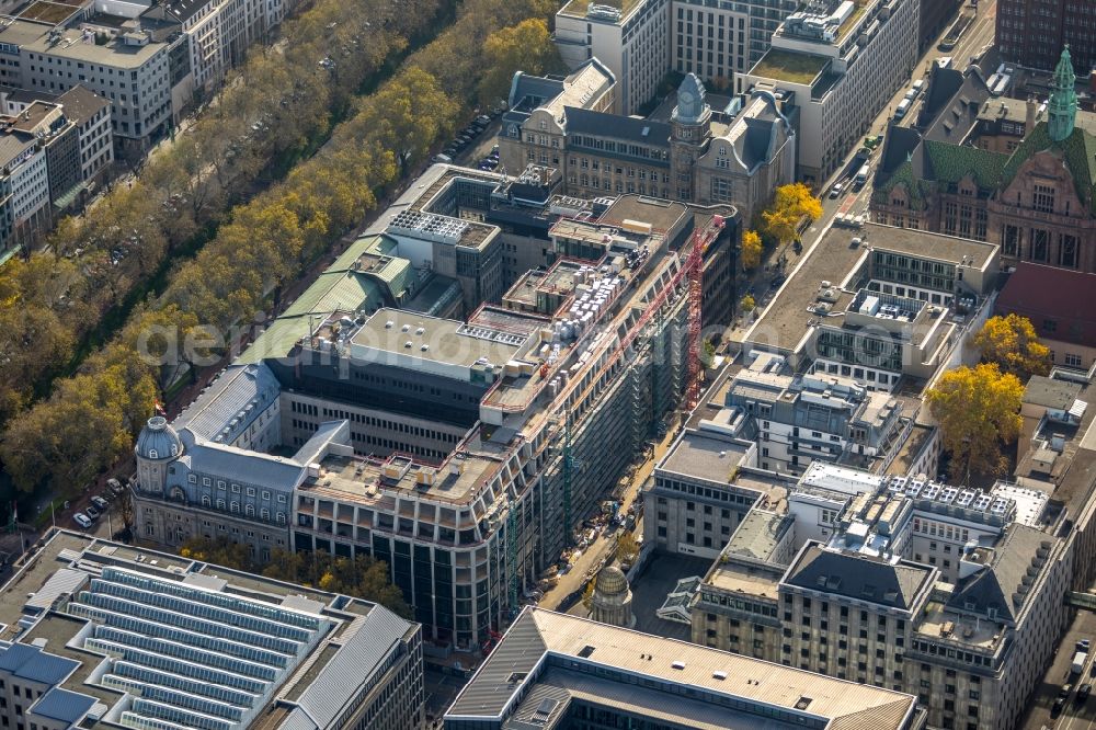 Aerial photograph Düsseldorf - Construction site to build a new office and commercial building KOe-QUARTIER on Koenigsallee - Breite Strasse in Duesseldorf in the state North Rhine-Westphalia, Germany