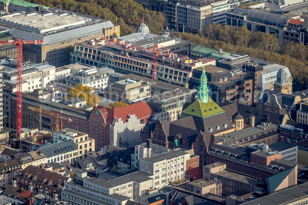 Aerial photograph Düsseldorf - Construction site to build a new office and commercial building KOe-QUARTIER on Koenigsallee - Breite Strasse in Duesseldorf in the state North Rhine-Westphalia, Germany