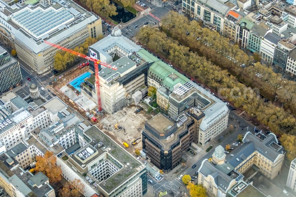 Aerial photograph Düsseldorf - Construction site to build a new office and commercial building KOe-QUARTIER on Koenigsallee - Breite Strasse in Duesseldorf in the state North Rhine-Westphalia, Germany