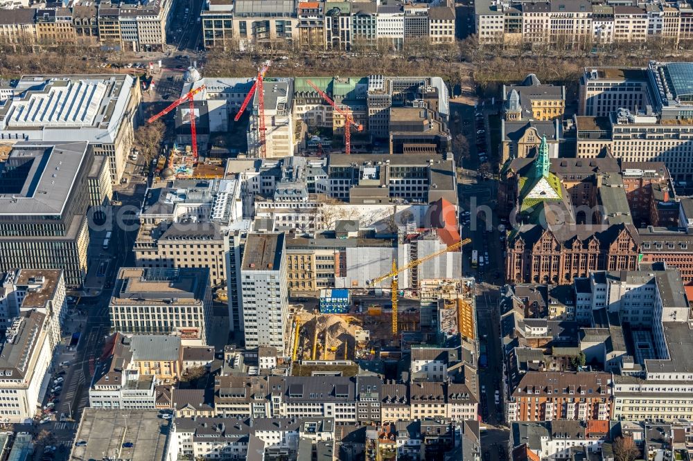 Düsseldorf from the bird's eye view: Construction site to build a new office and commercial building KOe-QUARTIER on Koenigsallee - Breite Strasse in Duesseldorf in the state North Rhine-Westphalia, Germany