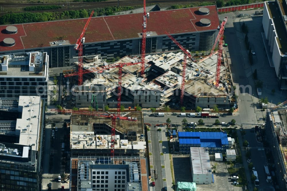 Aerial image Berlin - Construction site to build a new office and commercial building Zalando Campus through the PORR Deutschland GmbH on Valeska-Gert-Strasse in the district Bezirk Friedrichshain-Kreuzberg in Berlin, Germany