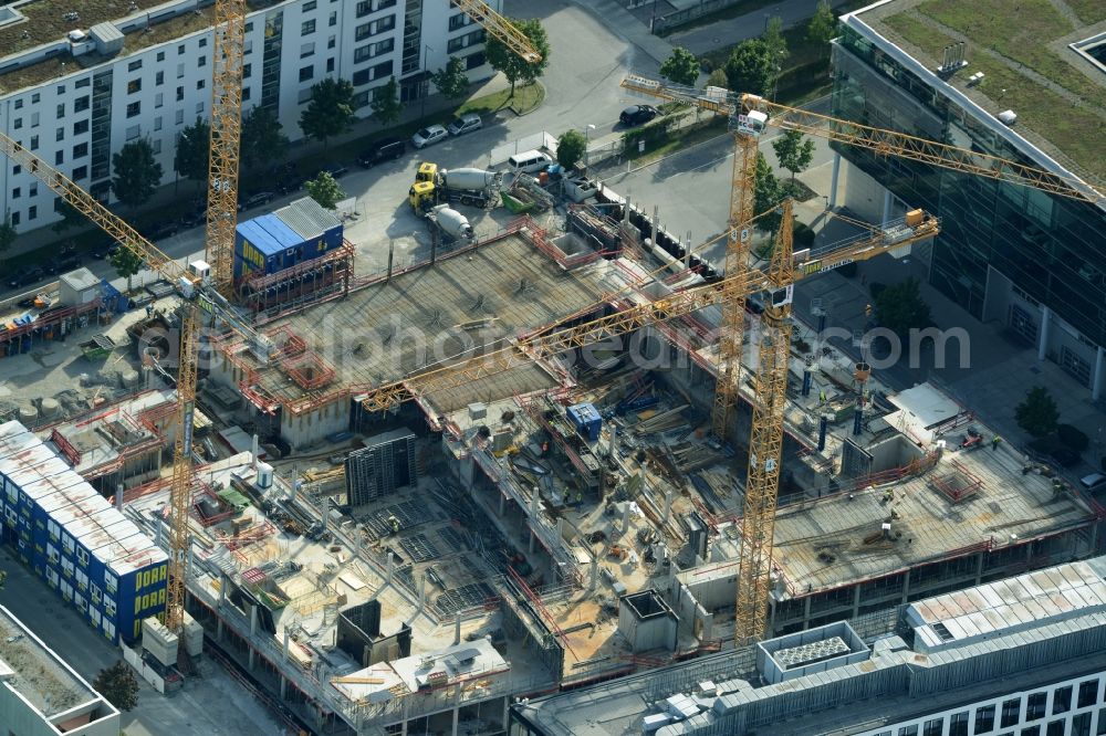 München from the bird's eye view: Construction site for the new office- building NOVE Arnulfpark in Munich in the state Bavaria. On the last gap in Munich's Arnulfpark built the HORUS Development GmbH, a project company of the Art-Invest Real Estate and Consulting SALVIS by the project planner Antonio Citterio Patricia Viel and Partners with the Porr Germany GmbH a modern office building