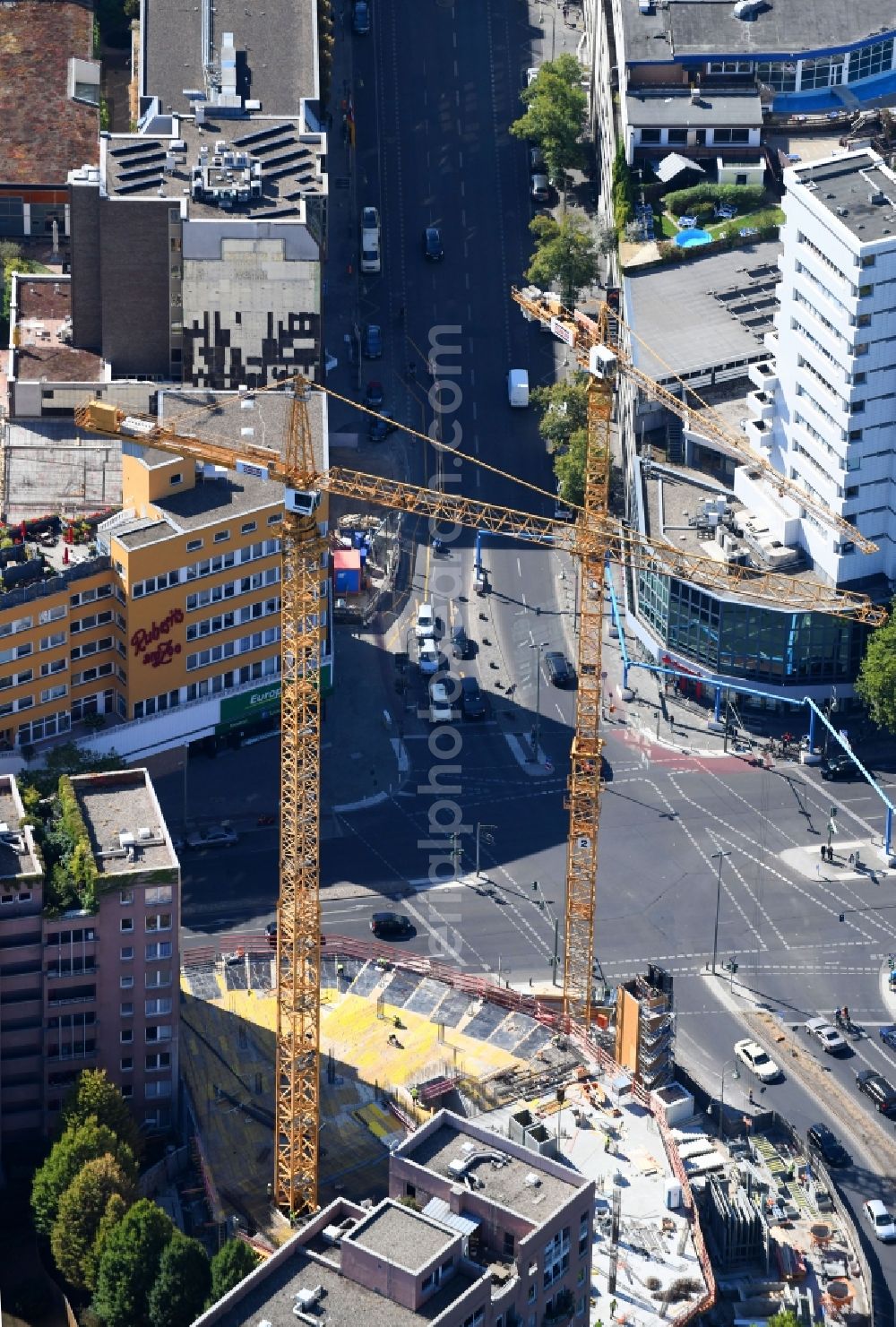 Aerial photograph Berlin - Construction site for the new building of the office building Nuernberger Strasse in the district Charlottenburg in Berlin, Germany