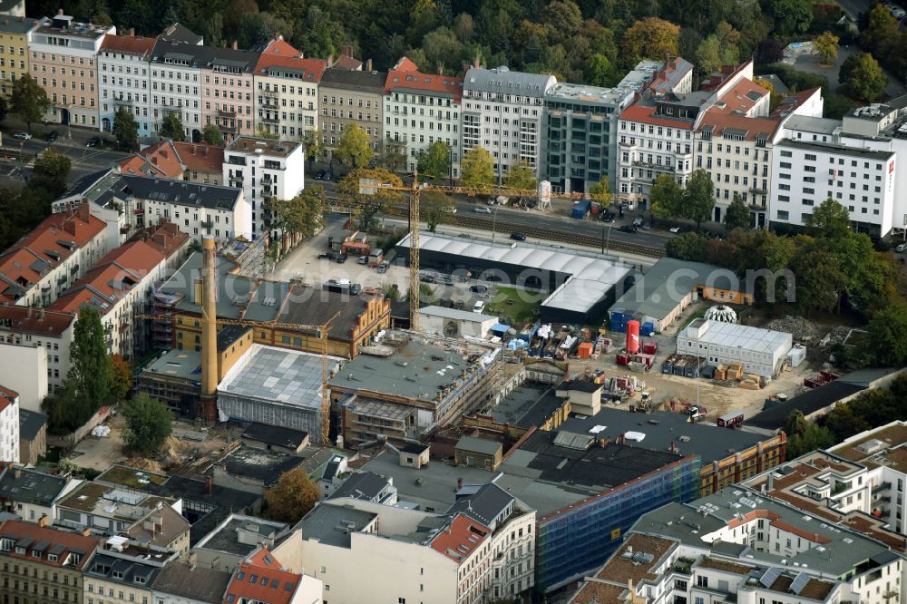 Aerial image Berlin - Construction site for the new building Boetzow Campus on the site of the former Boetzow brewery on the street Prenzlauer Allee in the district Prenzlauer Berg in Berlin, Germany