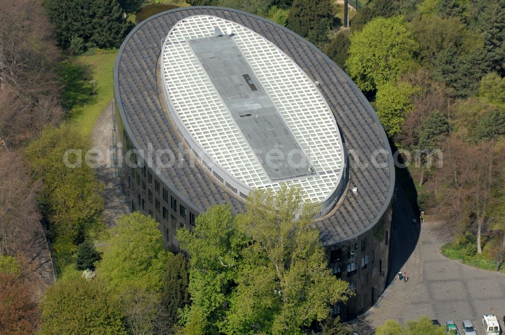 Berlin from the bird's eye view: Construction site for the new building of Bunofpraesidialamtes in the district Tiergarten in Berlin, Germany