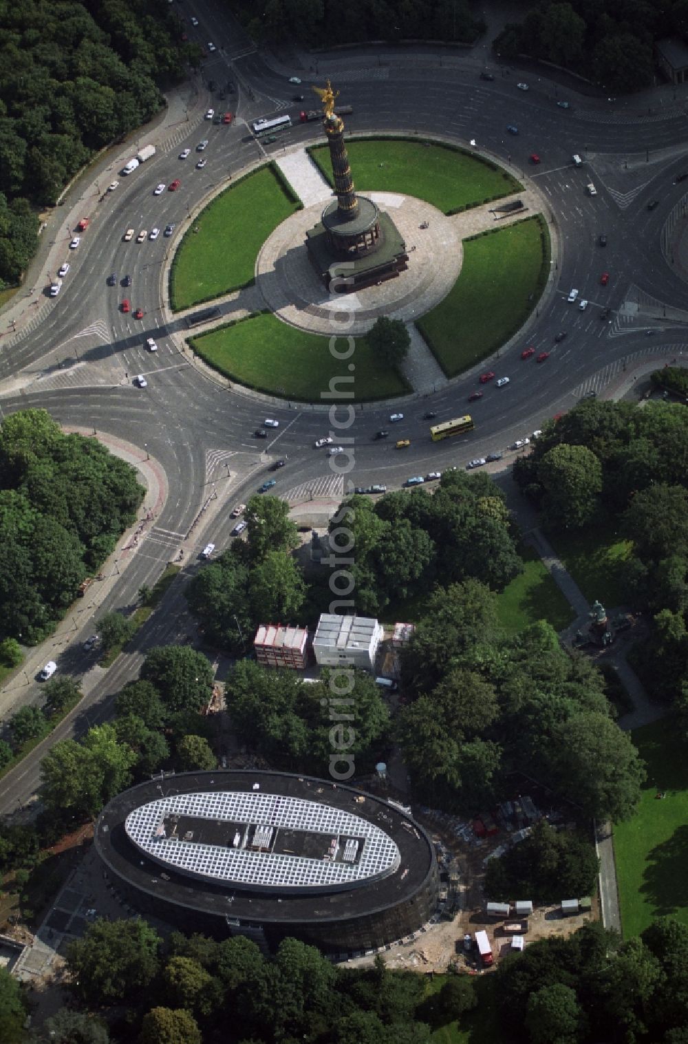 Aerial image Berlin - Construction site for the new building of Bunofpraesidialamtes in the district Tiergarten in Berlin, Germany