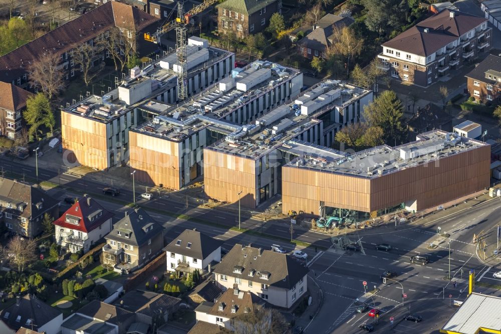 Aerial photograph Bottrop - Construction site of the new campus of the University of Ruhr West through the construction and property NRW (BLB NRW) in Bottrop