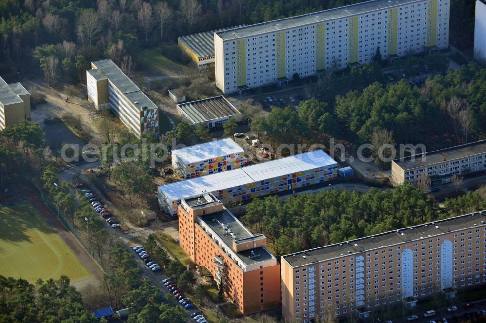 Berlin from above - Construction site for the new construction container village for refugees in Berlin Koepenick