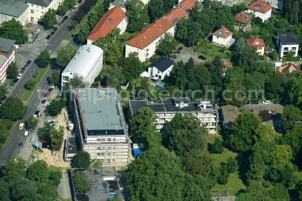 Berlin from above - Construction site for the new building of DRK-Blutspendedienst Nord-Ost on Hindenburgdonm in the district Steglitz in Berlin, Germany