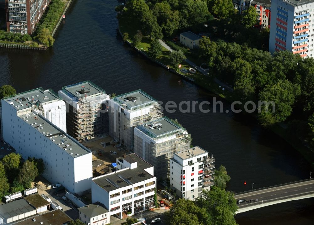 Aerial image Berlin - Construction site for the new building von Eigentumswohnungen on Goslarer Ufer in Berlin, Germany