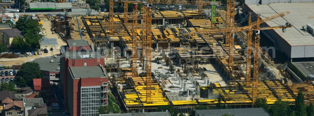 Bukarest from the bird's eye view: Construction site for the new building of the Mega Mall Bucharest at the Pierre de Coubert in Bucharest, Romania