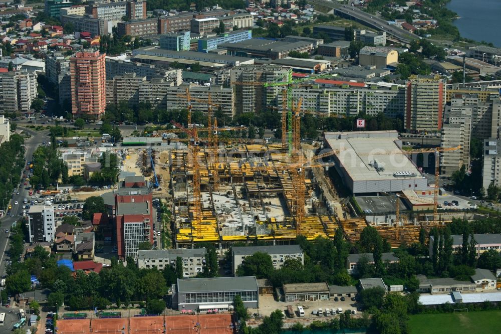 Bukarest from the bird's eye view: Construction site for the new building of the Mega Mall Bucharest at the Pierre de Coubert in Bucharest, Romania