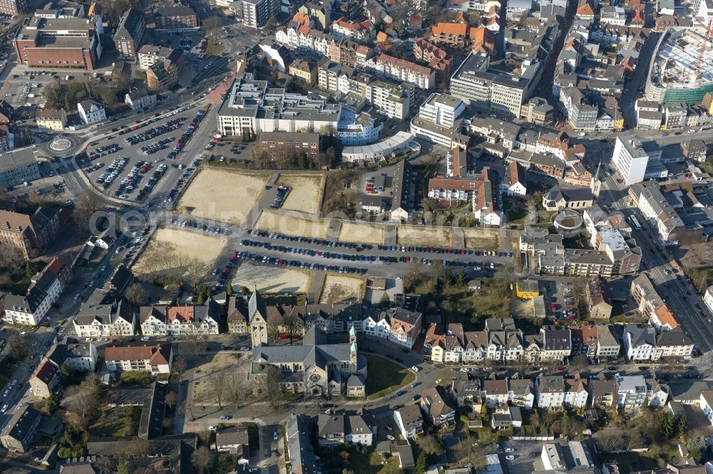 Aerial photograph Recklinghausen - Construction site for the new building of the shopping center Recklinghausen Arcaden on the site of the former s Löhrhof Center opposite the town hall Recklinghausen in North Rhine-Westphalia NRW