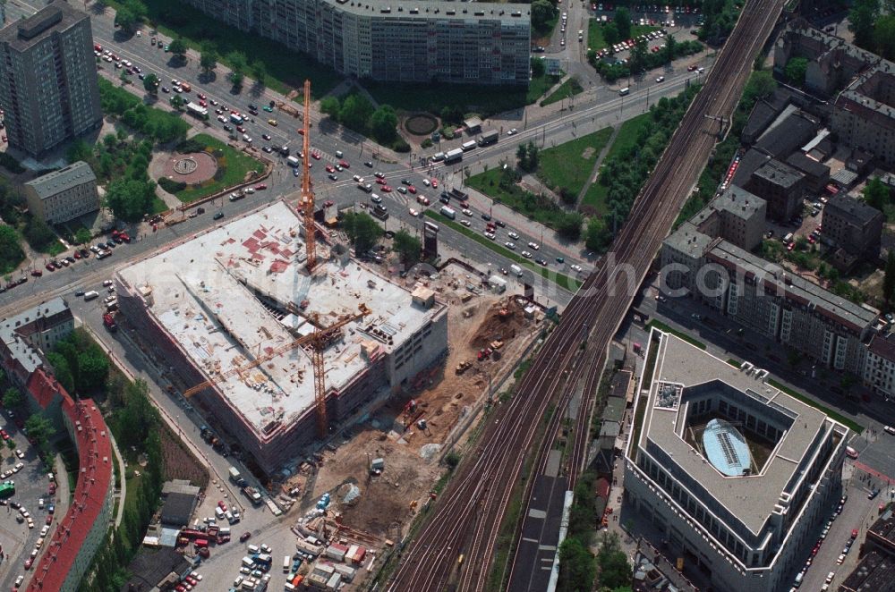 Berlin Hohenschönhausen from the bird's eye view: Construction site for the new building of the shopping center Ring center of ECE through the Holzmann group at the Frankfurter Allee in Berlin - Lichtenberg