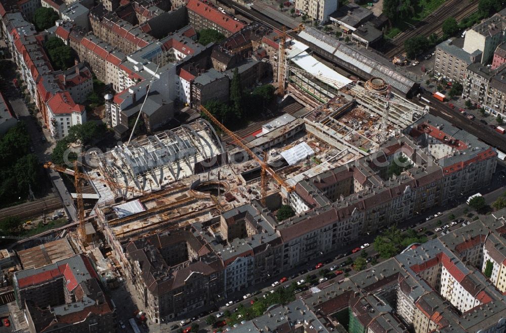 Aerial image Berlin Prenzlauer Berg - Construction site for the new building of the shopping center Schoenhauser Allee on the same S-Bahn station in Berlin Prenzlauer Berg