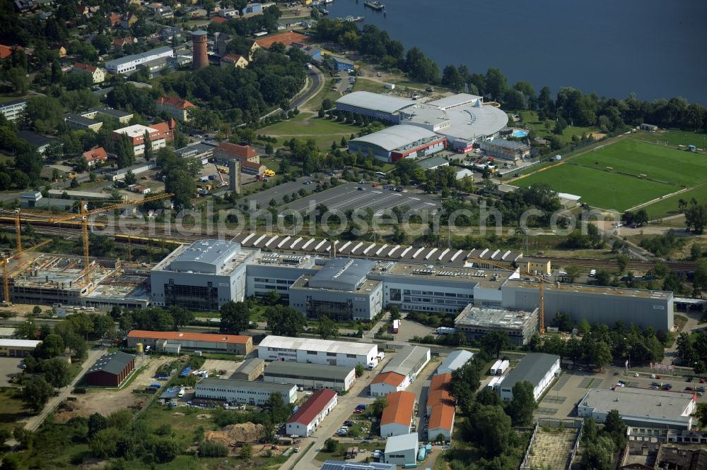 Aerial photograph Oranienburg - Construction site for the new construction and expansion of Takeda GmbH at the Lehnitzstrasse in Oranienburg in Brandenburg. The construction company Ed. Zueblin AG built on the site of the pharmaceutical company at the Lehnitzstrasse a modern production and research facilities