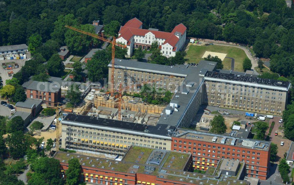 Aerial photograph Berlin Friedrichshain - Construction site of Hospital Vivantes clinical centre in Friedrichshain in Berlin