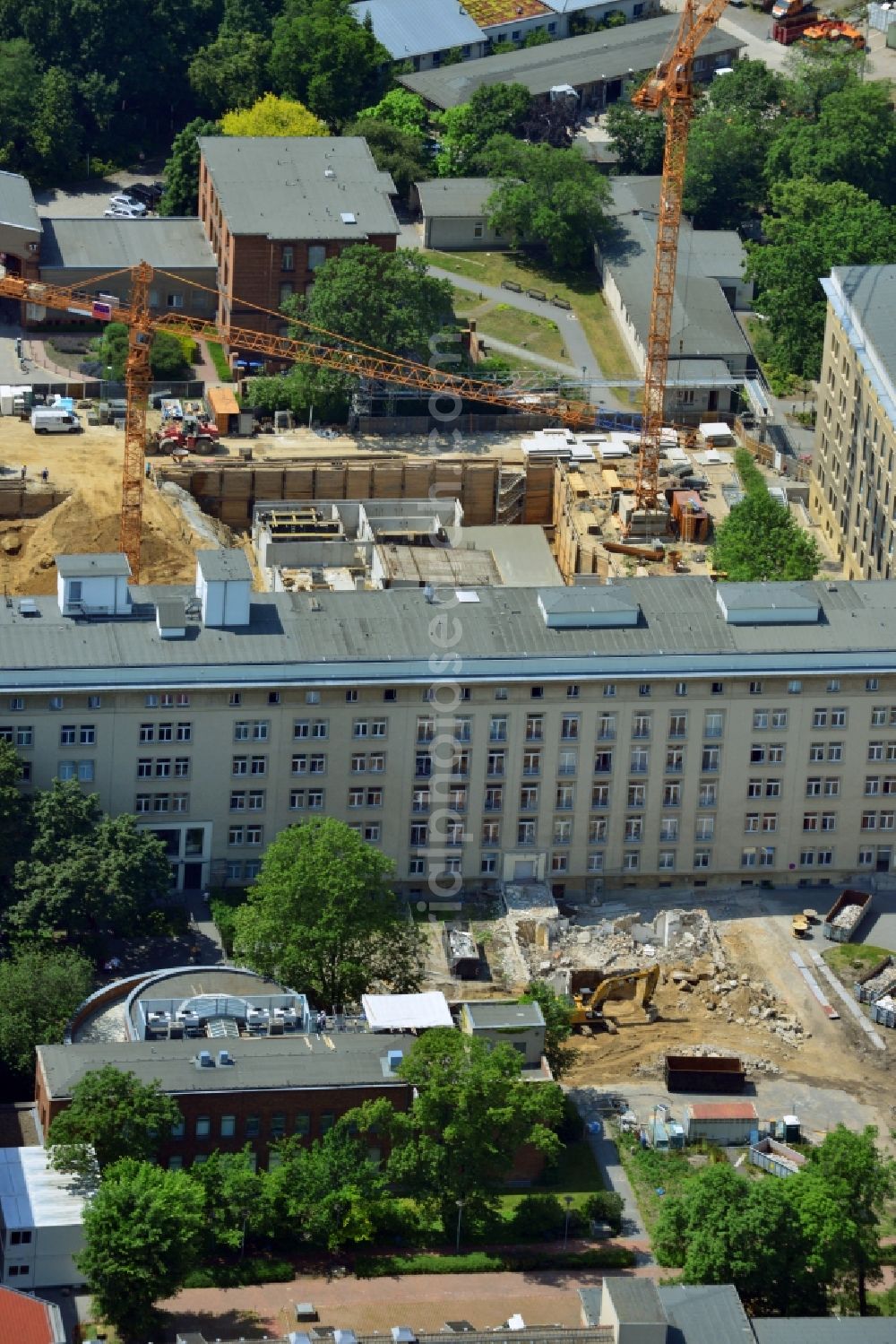 Aerial image Berlin Friedrichshain - Construction site of Hospital Vivantes clinical centre in Friedrichshain in Berlin