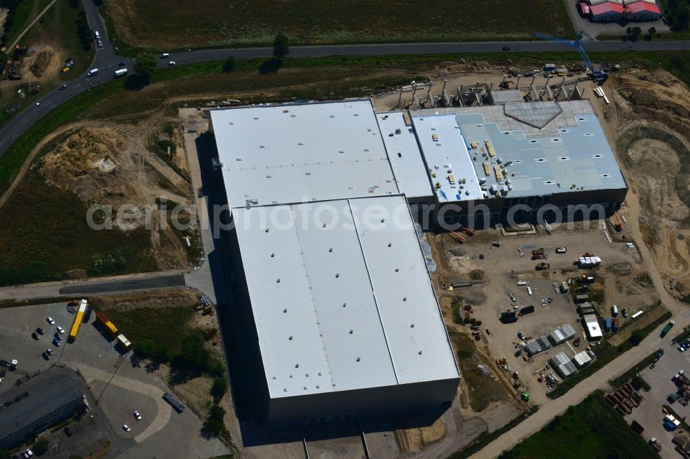 Aerial photograph Hoppegarten - View of the new construction of the Europazentrale Clinton in Hoppegarten in the state of Brandenburg