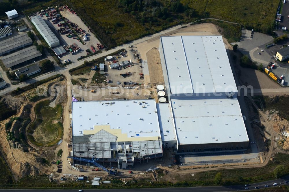 Aerial image Hoppegarten - View of the new construction of the Europazentrale Clinton in Hoppegarten in the state of Brandenburg