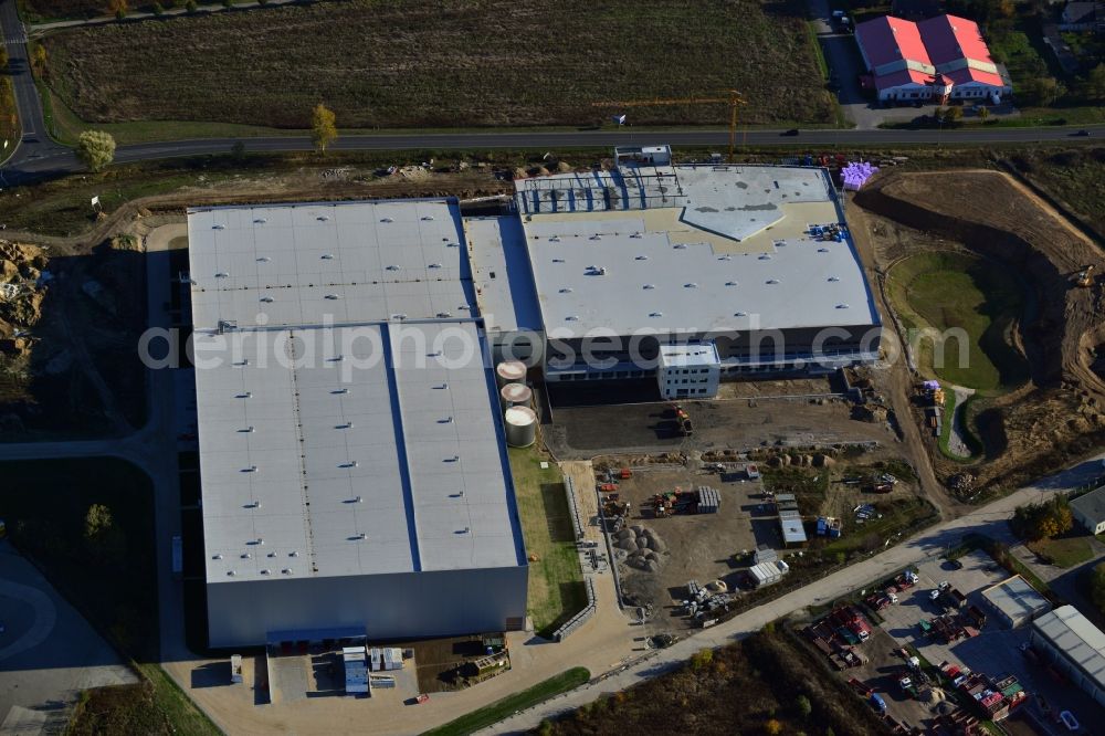 Aerial image Hoppegarten - View of the new construction of the Europazentrale Clinton in Hoppegarten in the state of Brandenburg