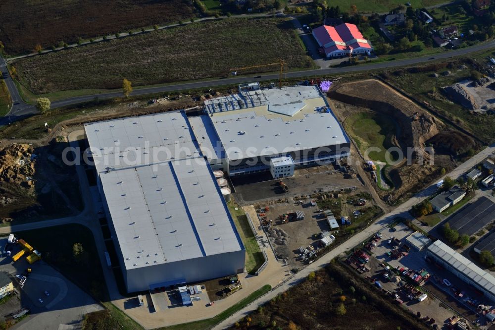 Aerial photograph Hoppegarten - View of the new construction of the Europazentrale Clinton in Hoppegarten in the state of Brandenburg