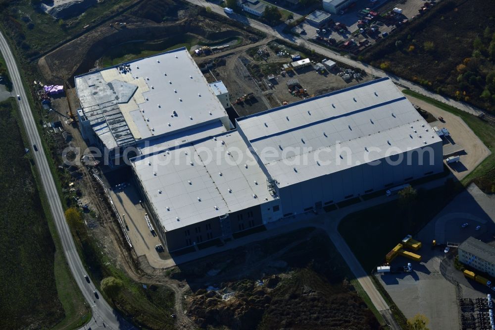 Hoppegarten from the bird's eye view: View of the new construction of the Europazentrale Clinton in Hoppegarten in the state of Brandenburg