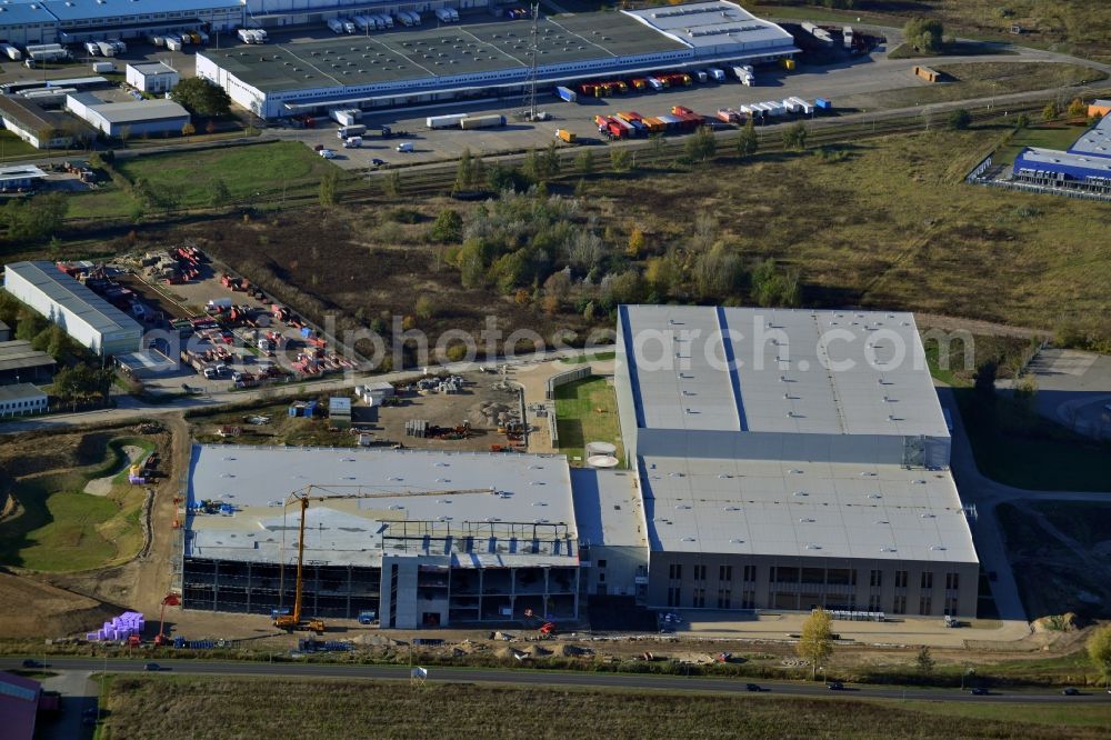 Aerial photograph Hoppegarten - View of the new construction of the Europazentrale Clinton in Hoppegarten in the state of Brandenburg