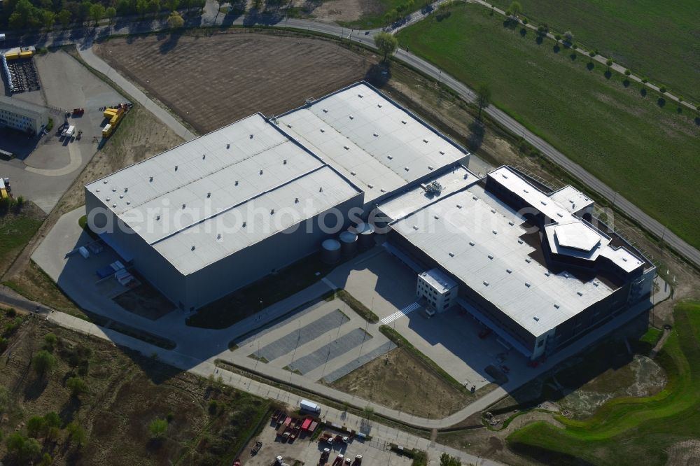 Aerial photograph Hoppegarten - View of the new construction of the Europazentrale Clinton in Hoppegarten in the state of Brandenburg