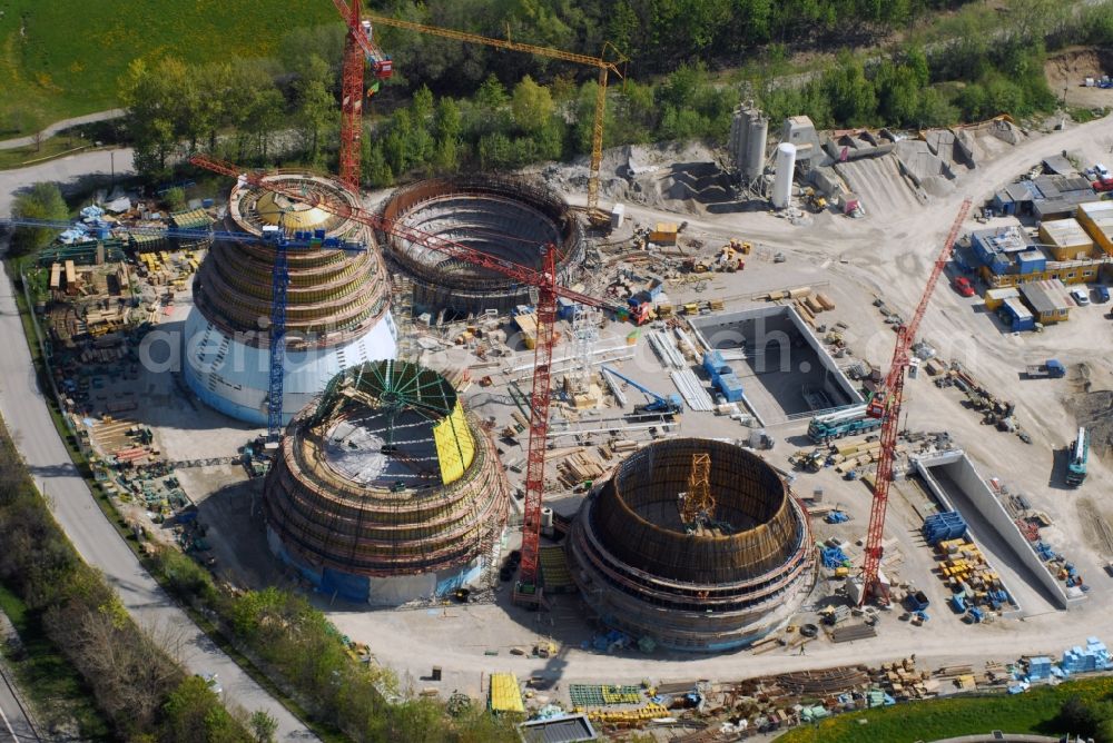 Aerial image München - Construction site for the new building von Faulturm- Anlagen in Klaerwerk Gut Grosslappen of Stadtwerke Muenchen GmbH in the district Schwabing-Freimann in Munich in the state Bavaria, Germany