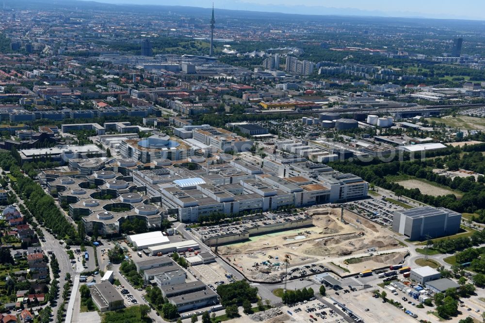 München from the bird's eye view: Construction site for the new building of FIZ Forschungs- and Innovations Center Nord on Campus of BMW AG in Munich in the state Bavaria, Germany