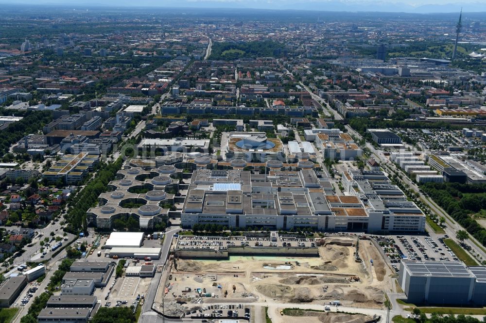 Aerial photograph München - Construction site for the new building of FIZ Forschungs- and Innovations Center Nord on Campus of BMW AG in Munich in the state Bavaria, Germany